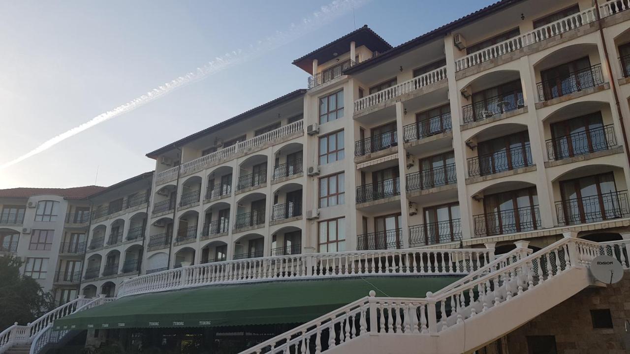 Триумф Холидей Вилидж Свети Влас Exterior photo